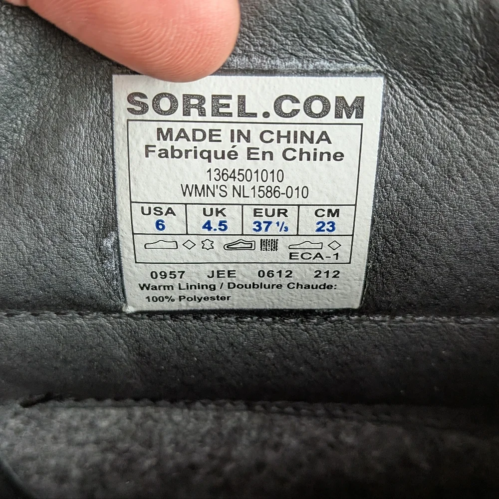 SOREL HELEN OF TUNDRA ll Winter Women Boots Size 6 Black Color Front Zipper - Picture 8 of 9